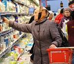 В магазинах могут появиться полки с бесплатными продуктами для пенсионеров и малоимущих